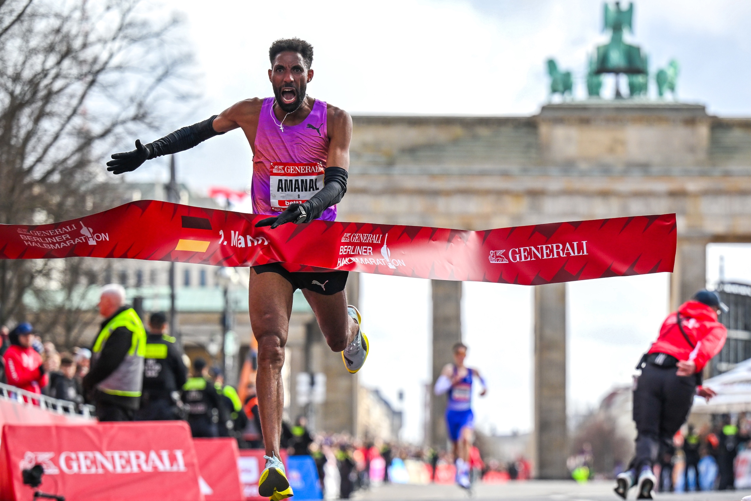Mainova Frankfurt Marathon Sponsoren Amanal Petros 88